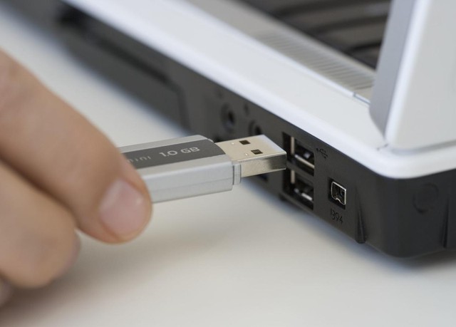 1-17501471153571255556157 Việc rút USB an toàn khỏi Windows liệu còn cần thiết? - Ảnh 1.