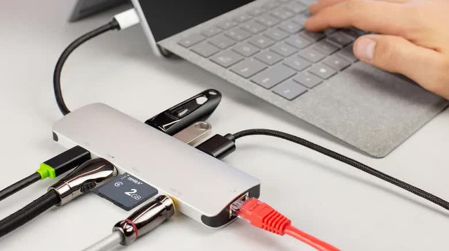 Những rắc rối tiềm ẩn khi dùng hub USB mà ít ai để ý - Ảnh 1.